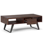 Table basse rectangulaire moderne WYNDENHALL Mitchell en bois massif et métal, 122 cm de large - 122 cm L x 56 cm P x 46 cm H