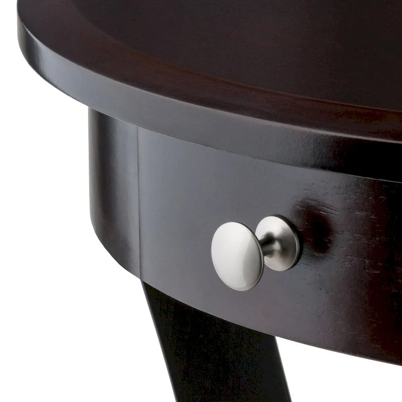 Table d'appoint ronde Sasha, cappuccino - 20 po L x 20 po P x 27 po H.