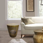 Table d'appoint Nala 43 cm (17 pouces), forme de tambour conique avec centre creux unique, aluminium laiton antique